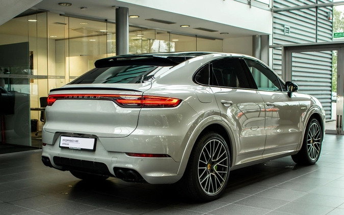 Porsche Cayenne cena 529900 przebieg: 113000, rok produkcji 2020 z Mysłowice małe 191